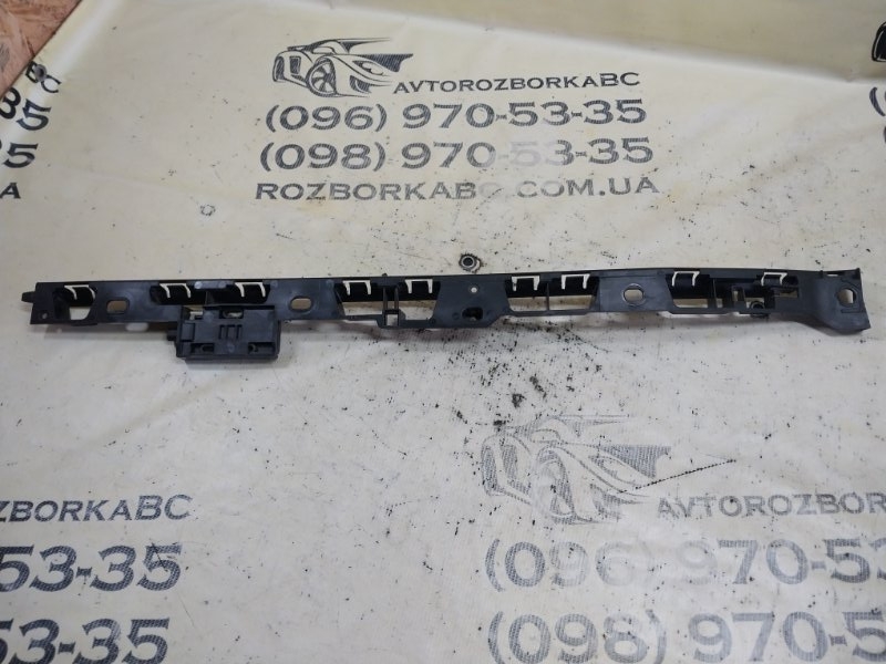 Кронштейн порога задний правый Porsche Macan 95B CTMA Кронштейн порога задний правый Porsche Macan 95B CTMA