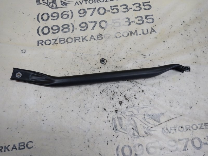 Распорка передних стаканов Macan 2015 95B CTMA Распорка передних стаканов Macan 2015 95B CTMA