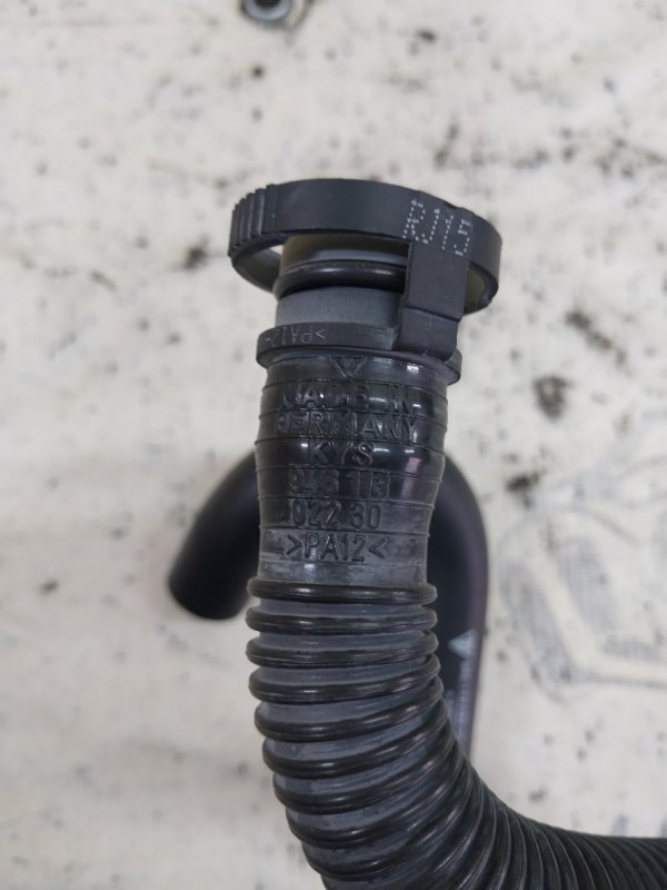 Трубка вакуумна Macan 2015 95B CTMA Трубка вакуумна Macan 2015 95B CTMA