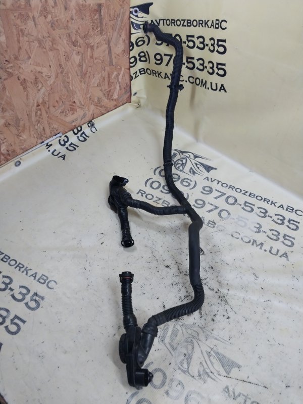 Трубка вентиляционная Macan 2015 95B CTMA Трубка вентиляционная Macan 2015 95B CTMA