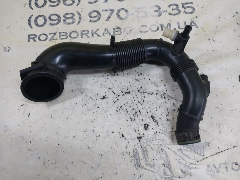 Патрубок воздушного фильтра Macan 2015 95B CTMA Патрубок воздушного фильтра Macan 2015 95B CTMA