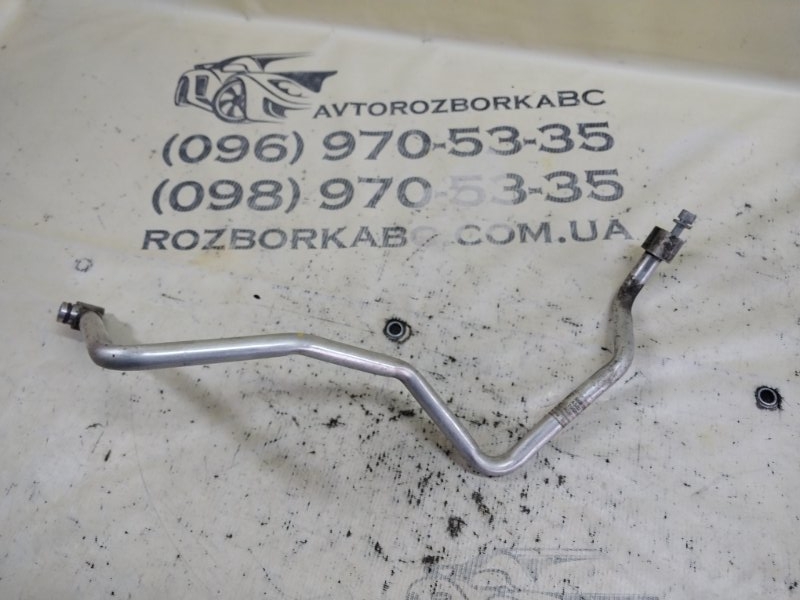 Запчасть трубка кондиционера Porsche Macan 2015 95B CTMA 95B260702D Б/У Трубка кондиционера Porsche Macan 2015 95B CTMA 95B260702D Б/У