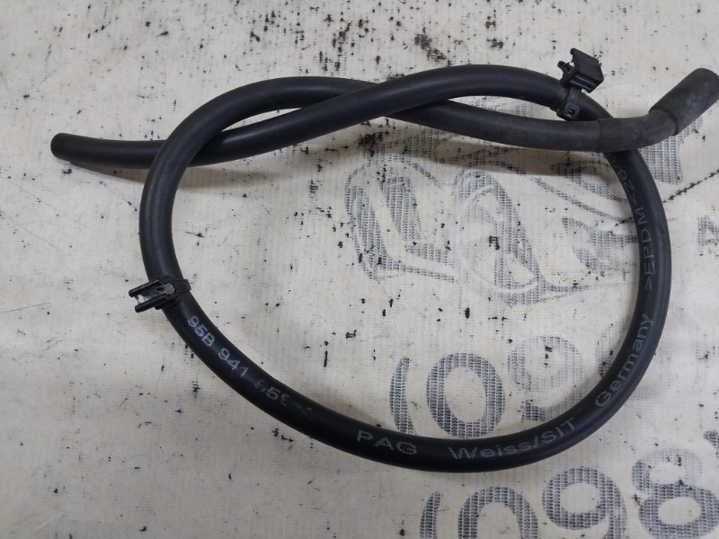 Трубка Macan 2015 95B CTMA Трубка Macan 2015 95B CTMA