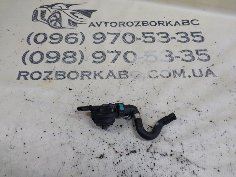 Запчасть клапан системы охлаждения Porsche Macan 2015 95B CTMA 7P5 121 671 Б/У Клапан системы охлаждения Porsche Macan 2015 95B CTMA 7P5 121 671 Б/У