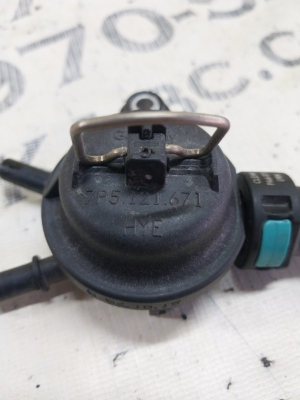 Клапан системы охлаждения Macan 2015 95B CTMA Клапан системы охлаждения Macan 2015 95B CTMA