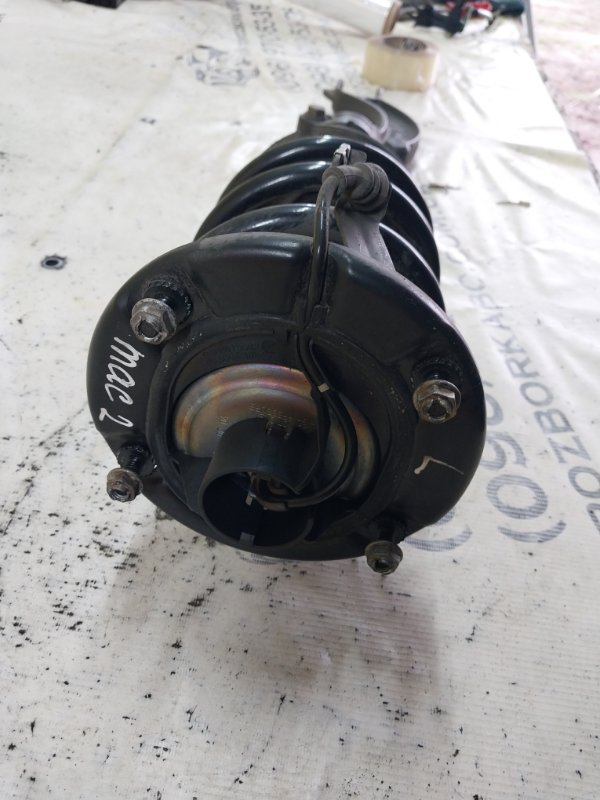 Амортизатор передний левый Macan 2015 95B CTMA Амортизатор передний левый Macan 2015 95B CTMA