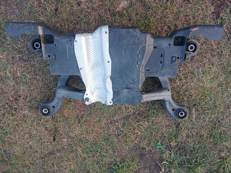 Подрамник/балка подвески задняя GLB 2020 X247 D260920(D19) Подрамник/балка подвески задняя GLB 2020 X247 D260920(D19)