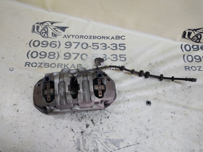 Запчасть супорт передний правый Porsche Macan 2015 95B CTMA 95B 615 124 A Б/У Супорт передний правый Porsche Macan 2015 95B CTMA 95B 615 124 A Б/У