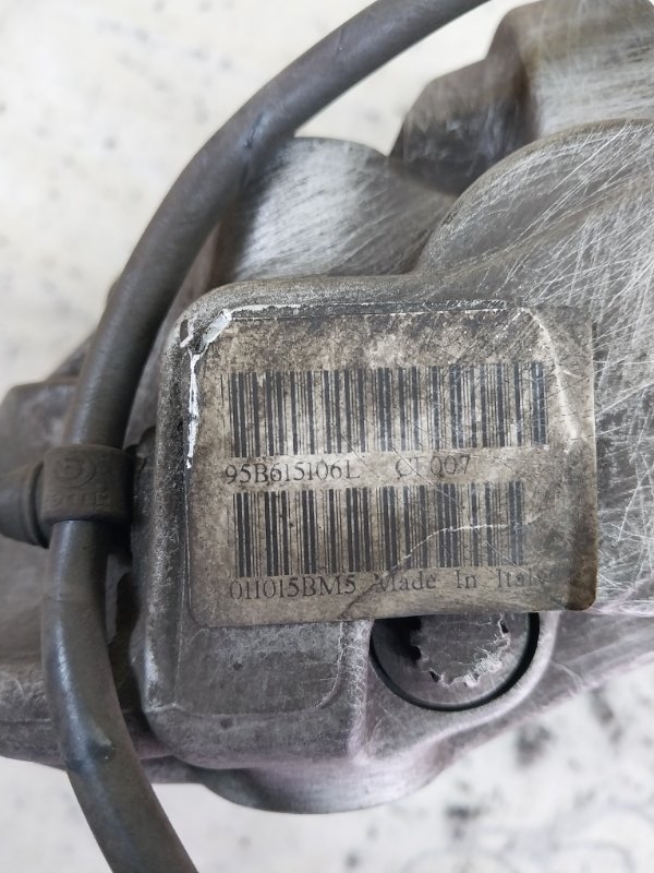 Супорт передний правый Macan 2015 95B CTMA Супорт передний правый Macan 2015 95B CTMA