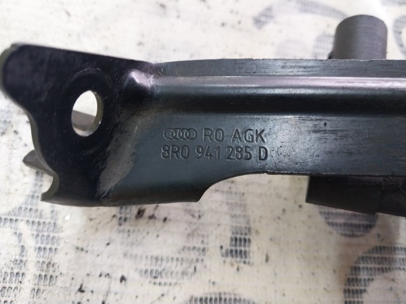 Датчик высоты дорожного просвета передний левый Porsche Macan 95B CTMA Датчик высоты дорожного просвета передний левый Porsche Macan 95B CTMA