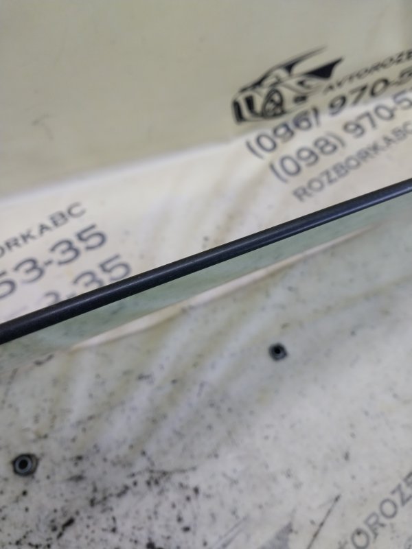 Стекло двери переднее правое Chevrolet Camaro LT 3.6 Стекло двери переднее правое Chevrolet Camaro LT 3.6