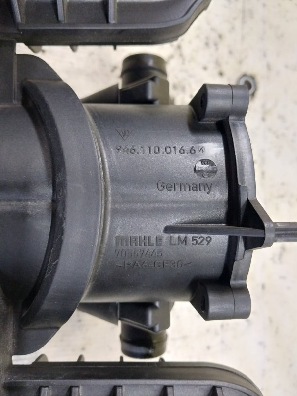 Колектор впускной Macan 2015 95B CTMA Колектор впускной Macan 2015 95B CTMA