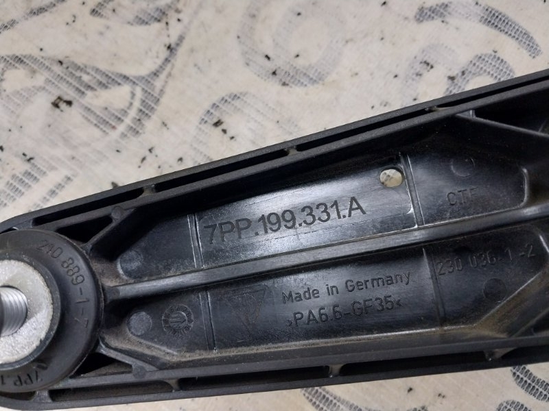 Подушка двигателя Porsche Macan 95B CTMA Подушка двигателя Porsche Macan 95B CTMA