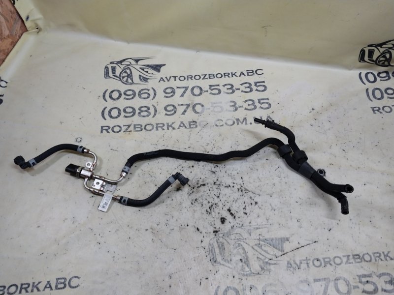 Запчасть трубка топливная Porsche Macan 2015 95B CTMA 94611023503 Б/У Трубка топливная Porsche Macan 2015 95B CTMA 94611023503 Б/У