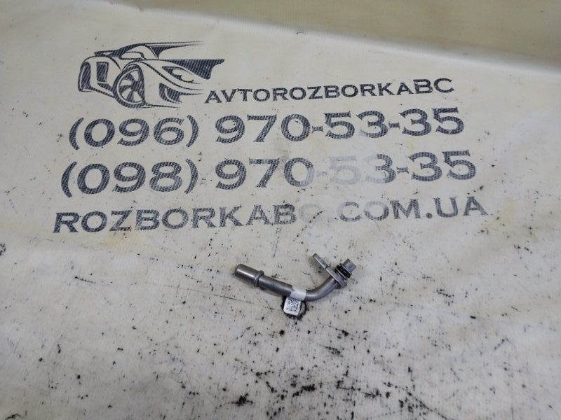 Запчасть трубка масляная Porsche Macan 2015 95B CTMA 95B 317 826 A Б/У Трубка масляная Porsche Macan 2015 95B CTMA 95B 317 826 A Б/У