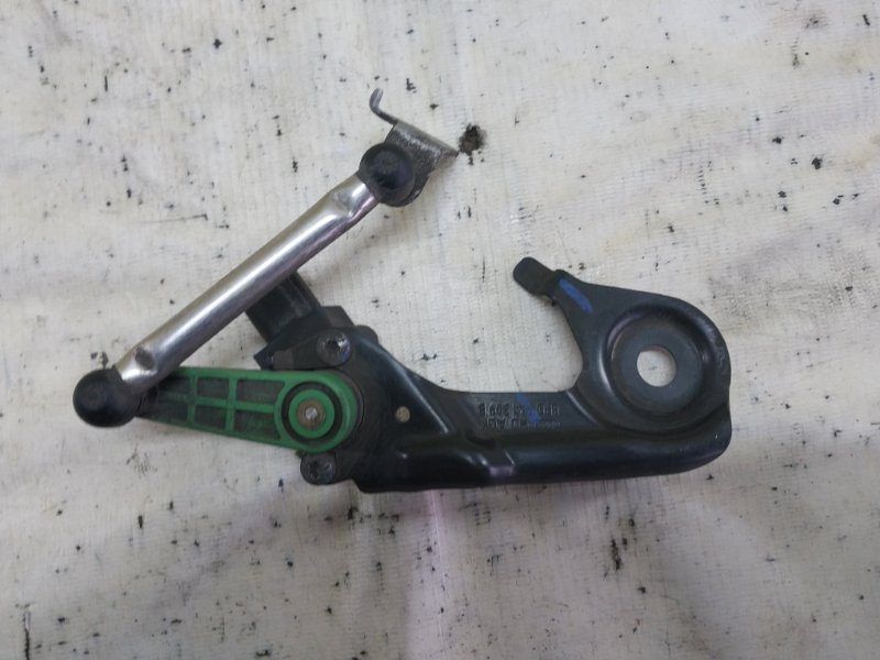 Датчик дорожнего просвета задний левый Macan 2015 95B CTMA Датчик дорожнего просвета задний левый Macan 2015 95B CTMA