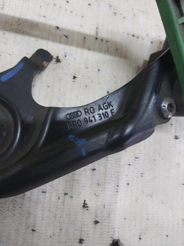 Датчик дорожнего просвета задний правый Porsche Macan 95B CTMA Датчик дорожнего просвета задний правый Porsche Macan 95B CTMA