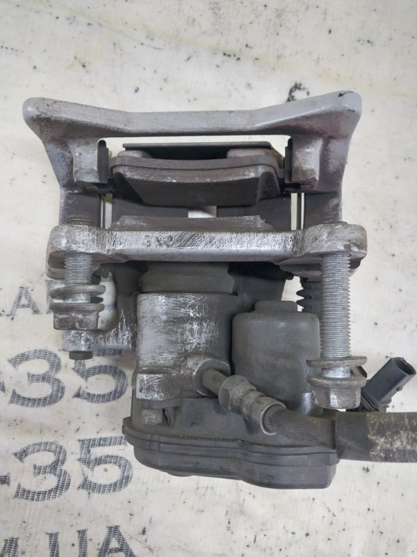 Суппорт тормозной задний левый Macan 2015 95B CTMA Суппорт тормозной задний левый Macan 2015 95B CTMA