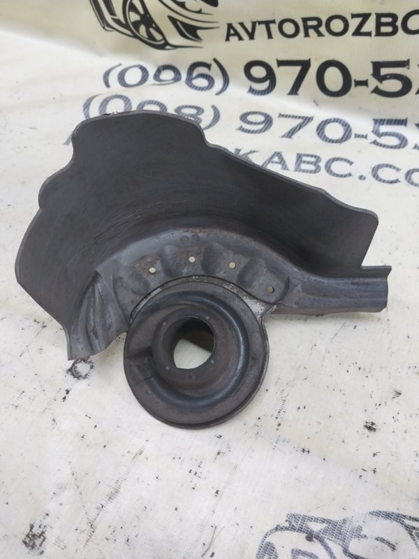 Защита рычага задняя правая Macan 2015 95B CTMA Защита рычага задняя правая Macan 2015 95B CTMA