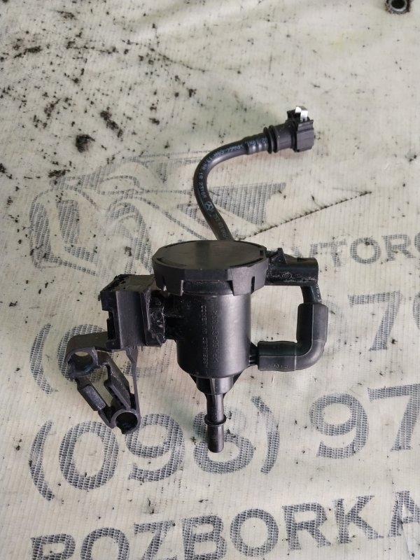 Клапан вентиляции топливного бака Mercedes-Benz GLC 300 X253 27492031635081 Клапан вентиляции топливного бака Mercedes-Benz GLC 300 X253 27492031635081