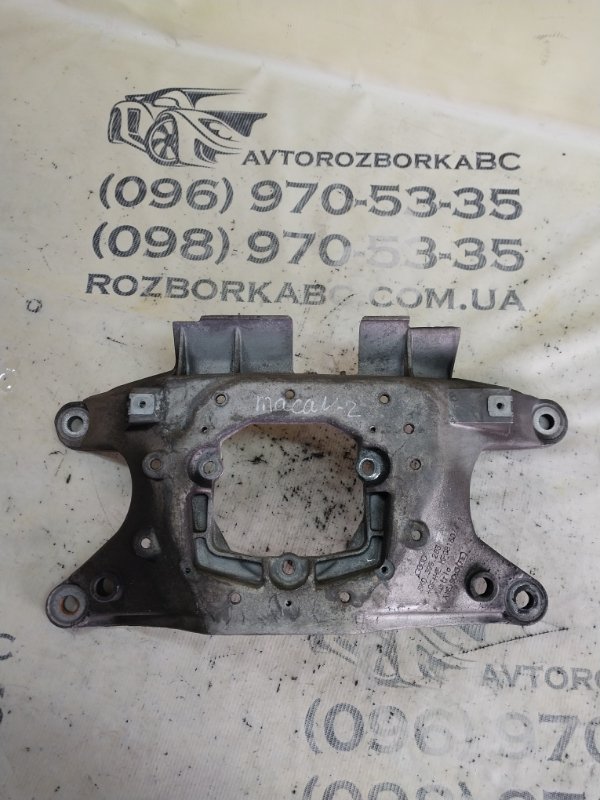 Запчасть траверса Porsche Macan 2015 95B CTMA 8K0 399 263 BF Б/У Траверса Porsche Macan 2015 95B CTMA 8K0 399 263 BF Б/У