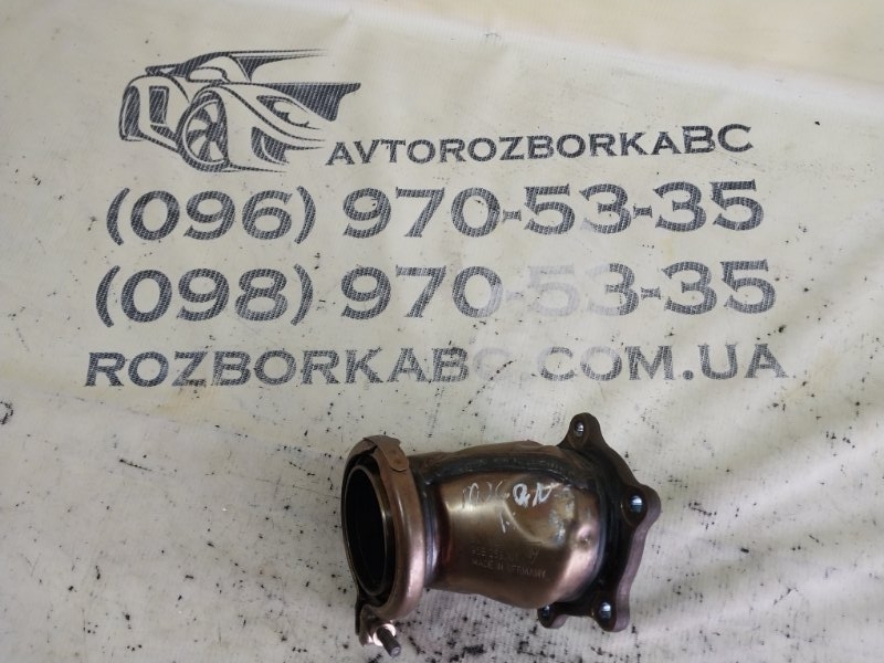 Запчасть патрубок турбины Porsche Macan 2015 95B CTMA 95B253101 Б/У Патрубок турбины Porsche Macan 2015 95B CTMA 95B253101 Б/У