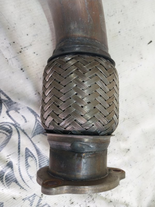 Гофра глушителя левая Macan 2015 95B CTMA Гофра глушителя левая Macan 2015 95B CTMA