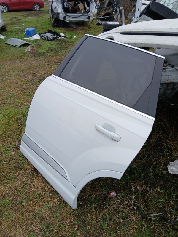 Дверь боковая задняя левая Audi Q7 4M 3.0