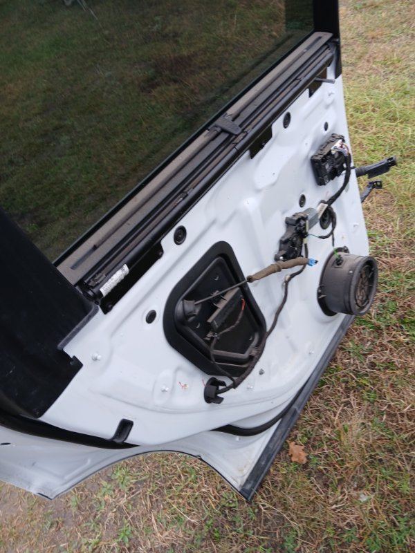 Дверь боковая задняя левая Q7 2016 4M 3.0