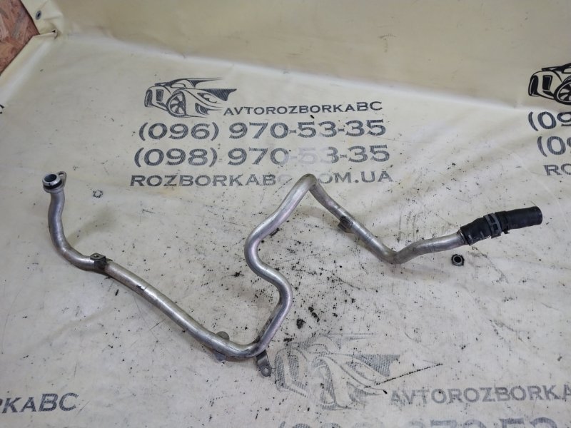 Запчасть трубка кондиционера Porsche Macan 2015 95B CTMA 94610601031 Б/У Трубка кондиционера Porsche Macan 2015 95B CTMA 94610601031 Б/У