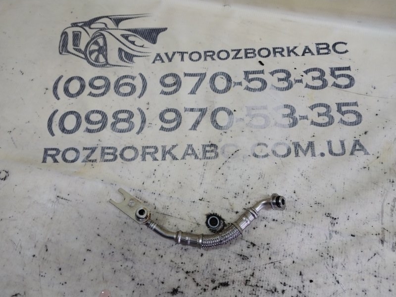 Запчасть трубка масляная Porsche Macan 2015 95B CTMA 946 106 027 30 Б/У Трубка масляная Porsche Macan 2015 95B CTMA 946 106 027 30 Б/У