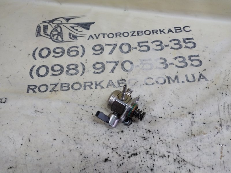 Запчасть насос тнвд Porsche Macan 2015 95B CTMA 94611031561 Б/У Насос ТНВД Porsche Macan 2015 95B CTMA 94611031561 Б/У