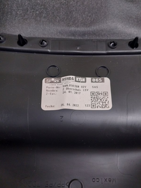 Накладка приборной панели Tiguan 2022 Tiguan 2 2.0 DTEA Накладка приборной панели Tiguan 2022 Tiguan 2 2.0 DTEA