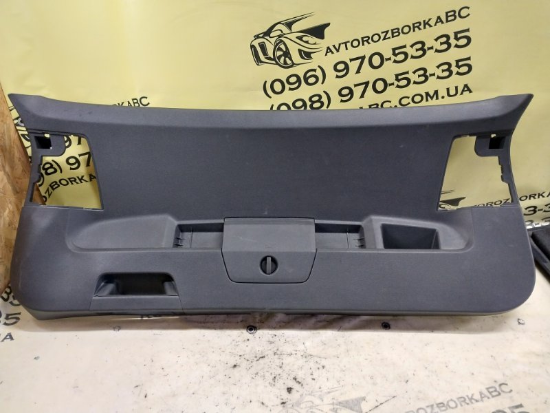 Обшивка крышки багажника Tiguan 2022 Tiguan 2 2.0 DTEA Обшивка крышки багажника Tiguan 2022 Tiguan 2 2.0 DTEA