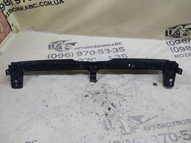 Кронштейн бампера центральний передний Volkswagen Tiguan Tiguan 2 2.0 DTEA Кронштейн бампера центральний передний Volkswagen Tiguan Tiguan 2 2.0 DTEA