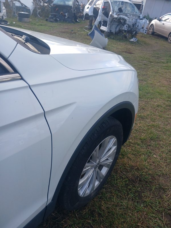 Крыло переднее правое Volkswagen Tiguan Tiguan 2 2.0 DGUA Крыло переднее правое Volkswagen Tiguan Tiguan 2 2.0 DGUA