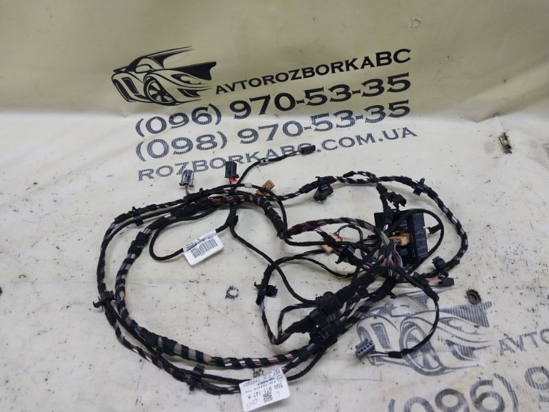 Запчасть проводка крышки багажника Volkswagen Tiguan 2022 Tiguan 2 2.0 DTEA 5NN971147M Б/У Проводка крышки багажника Volkswagen Tiguan 2022 Tiguan 2 2.0 DTEA 5NN971147M Б/У