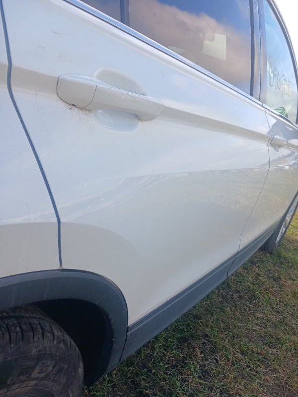 Двери задние правые Tiguan 2019 Tiguan 2 2.0 DGUA Двери задние правые Tiguan 2019 Tiguan 2 2.0 DGUA