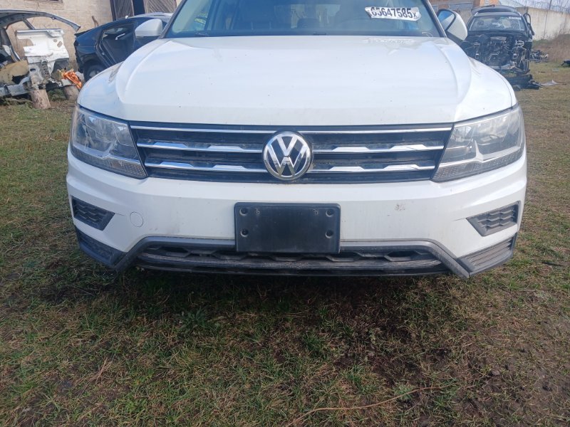 Запчасть бампер в зборе передний Volkswagen Tiguan 2019 Tiguan 2 2.0 DGUA 5NN807217GRU Б/У Бампер в зборе передний Volkswagen Tiguan 2019 Tiguan 2 2.0 DGUA 5NN807217GRU Б/У