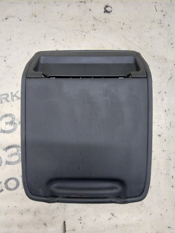 Подлокотник Q5 2018 80A 2.0 DAYB Подлокотник Q5 2018 80A 2.0 DAYB