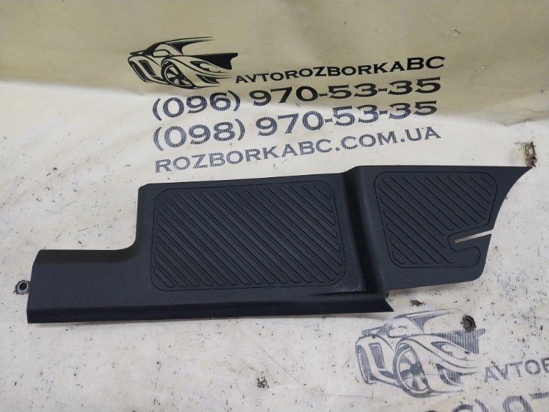 Запчасть накладка порога салона задняя левая Ford Explorer 2020 3.0 LB5Z7813229AA Б/У Накладка порога салона задняя левая Ford Explorer 2020 3.0 LB5Z7813229AA Б/У