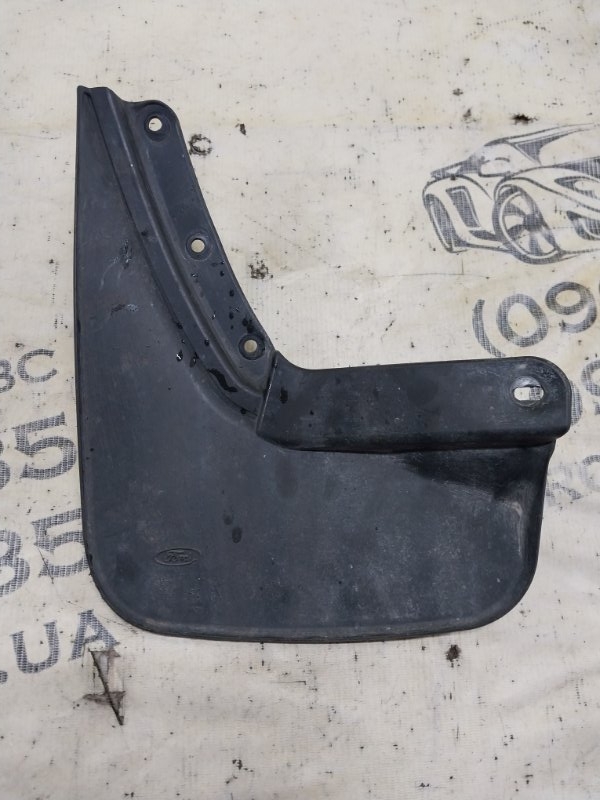 Брызговик передний правый Explorer 2020 3.0 Брызговик передний правый Explorer 2020 3.0