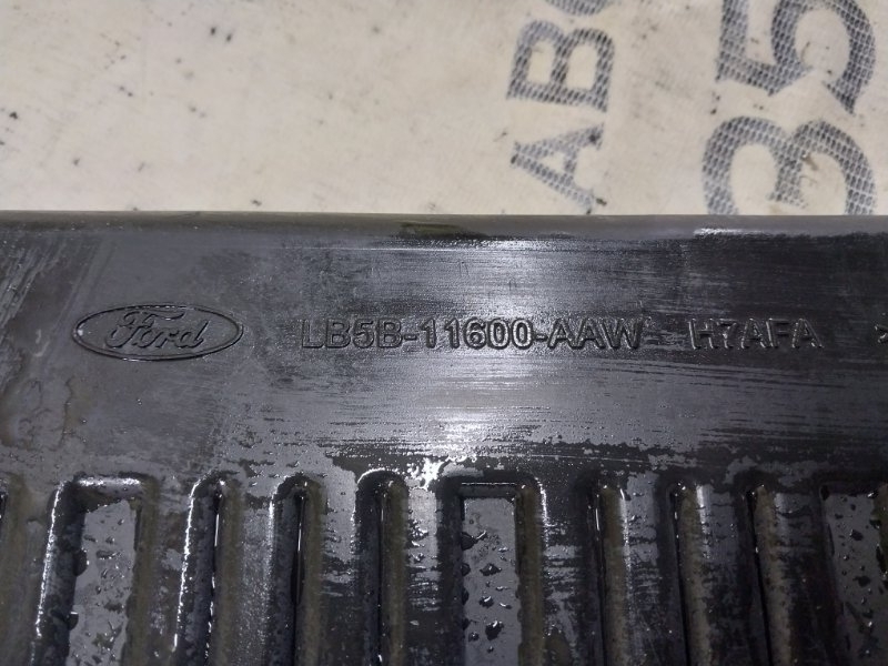 Коврик багажника Explorer 2020 3.0 Коврик багажника Explorer 2020 3.0