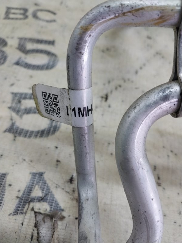 Трубка кондиционера Explorer 2020 3.0 Трубка кондиционера Explorer 2020 3.0