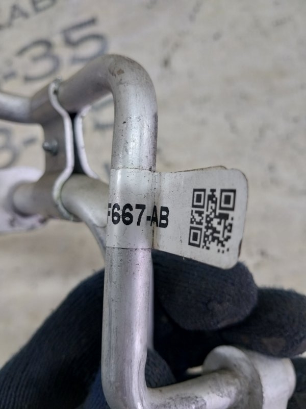 Трубка кондиционера Explorer 2020 3.0 Трубка кондиционера Explorer 2020 3.0