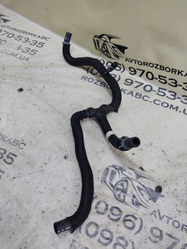 Трубка системы охлаждения Explorer 2020 3.0 Трубка системы охлаждения Explorer 2020 3.0