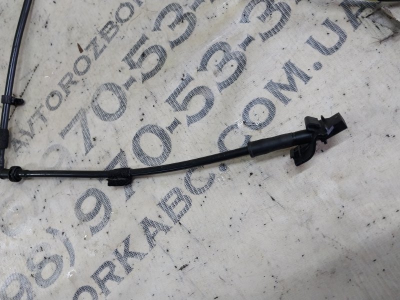 Фишка на омыватель стекла Explorer 2020 3.0 Фишка на омыватель стекла Explorer 2020 3.0