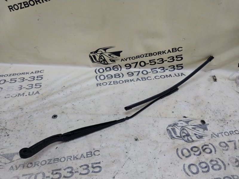 Запчасть дворник лобового стекла правый Ford Explorer 2020 3.0 LB5Z17526A Б/У Дворник лобового стекла правый Ford Explorer 2020 3.0 LB5Z17526A Б/У