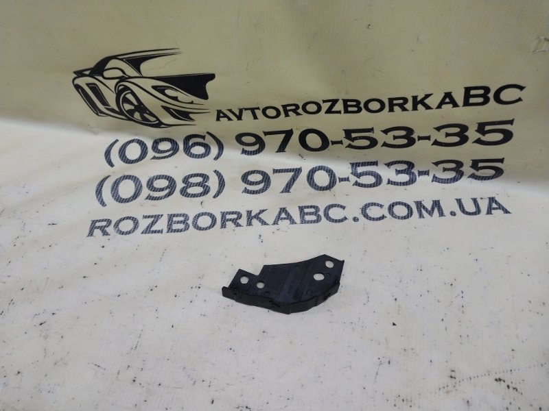 Запчасть кронштейн правый Ford Explorer 2020 3.0 lb5b278g08a Б/У Кронштейн правый Ford Explorer 2020 3.0 lb5b278g08a Б/У