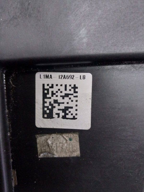 Кронштейн блока управление двигателем Ford Explorer 3.0 Кронштейн блока управление двигателем Ford Explorer 3.0